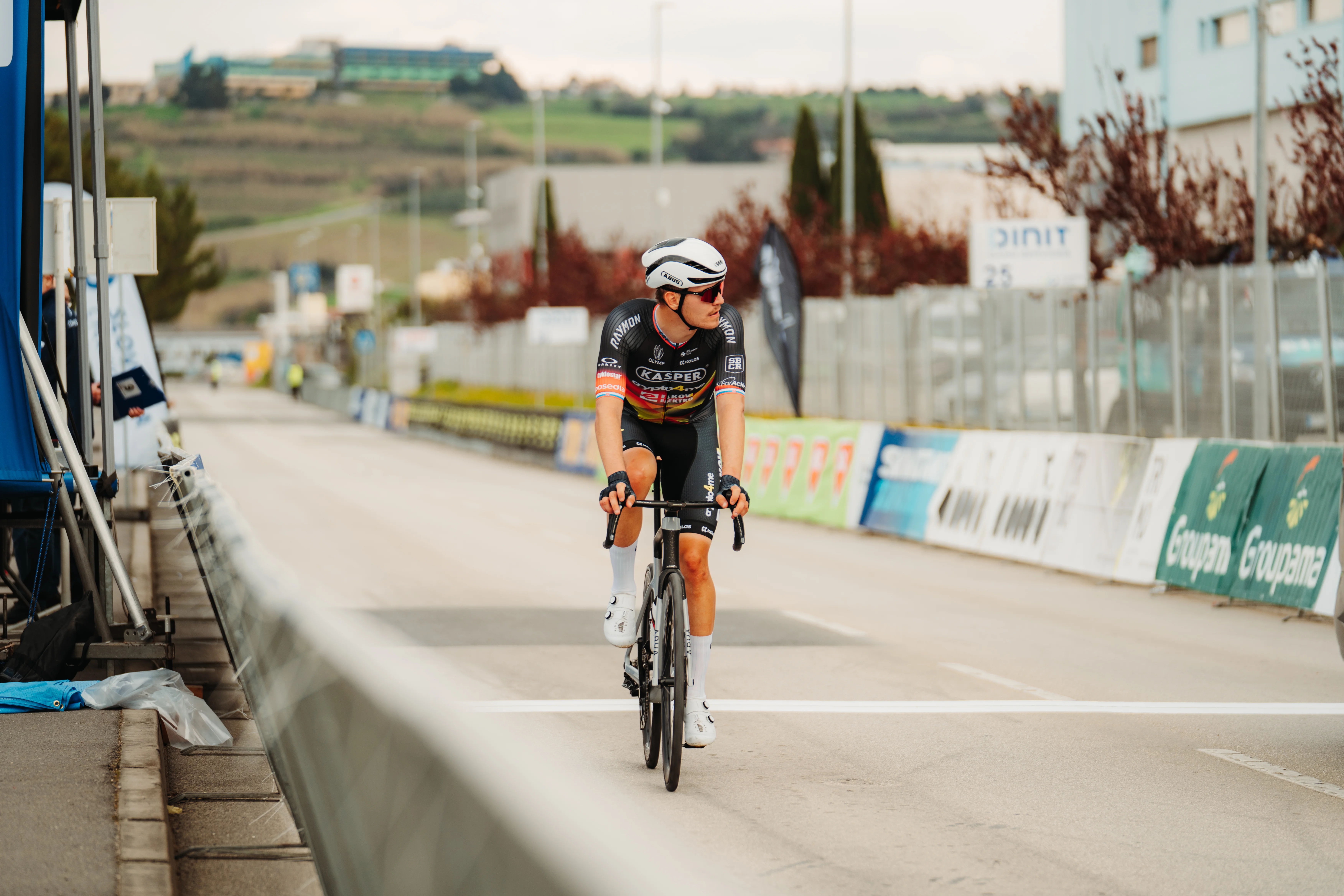 Bicycle Race — Dinit